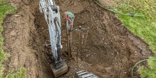 Excavating well for repair for plumbers